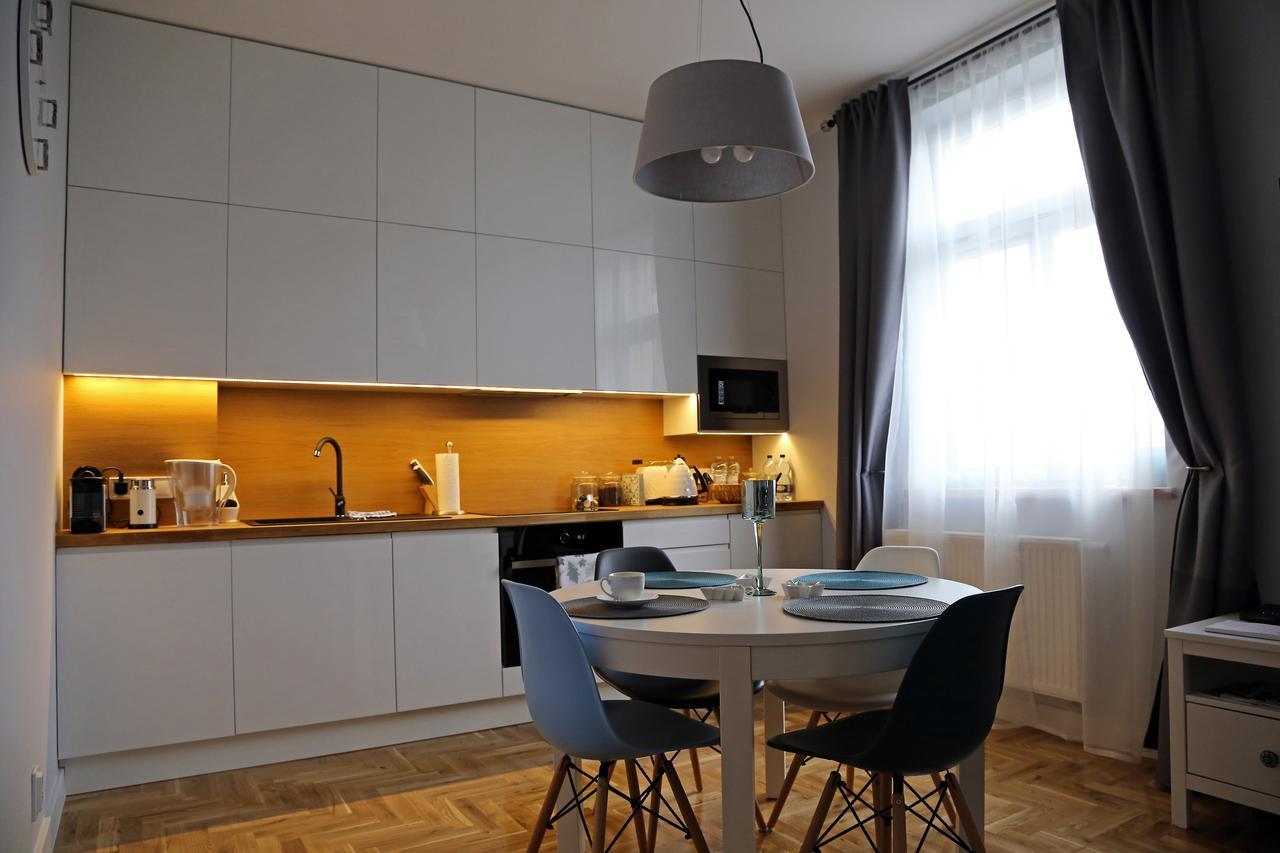 Grey Apartments Kosciuszko Krasków Εξωτερικό φωτογραφία