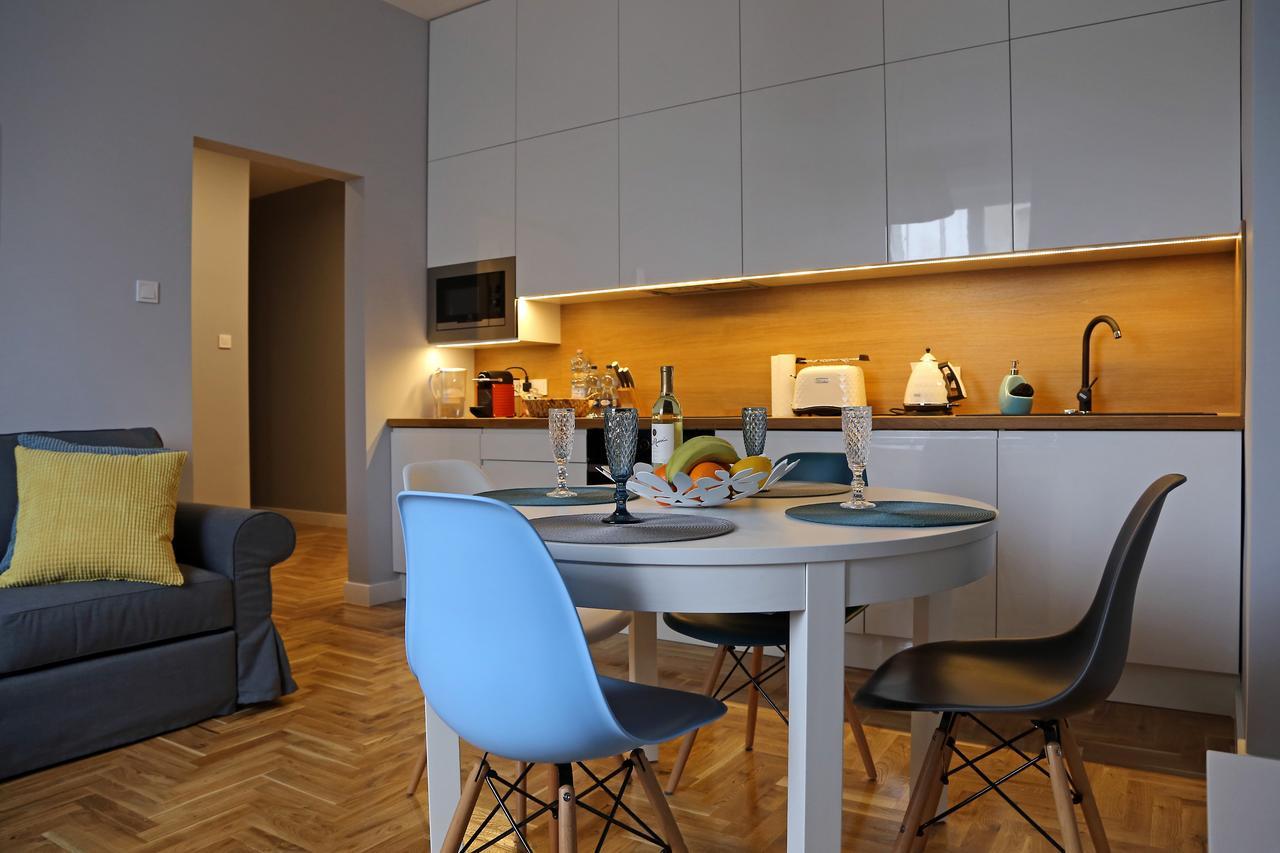 Grey Apartments Kosciuszko Krasków Εξωτερικό φωτογραφία